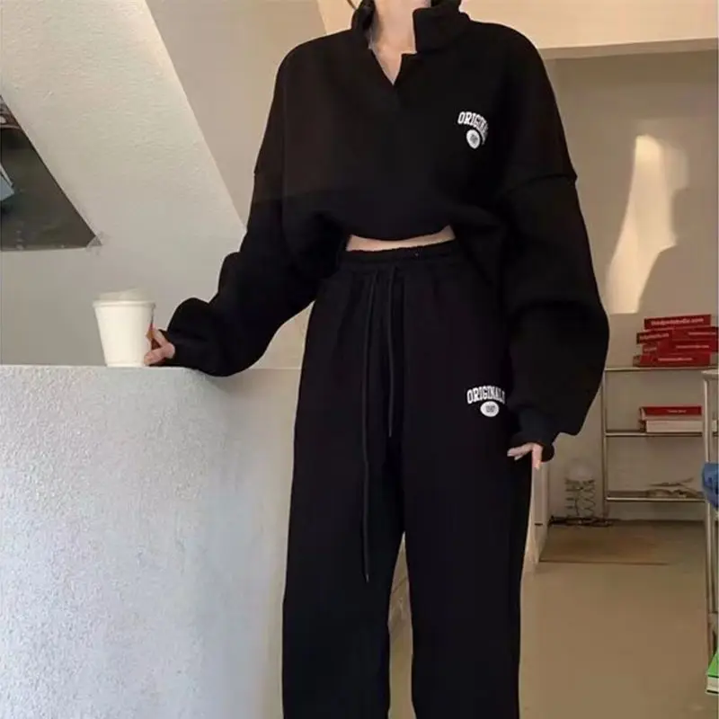 Women's Fashion Sports Suit 20 - огляд і ціна Winter Clothing Sales